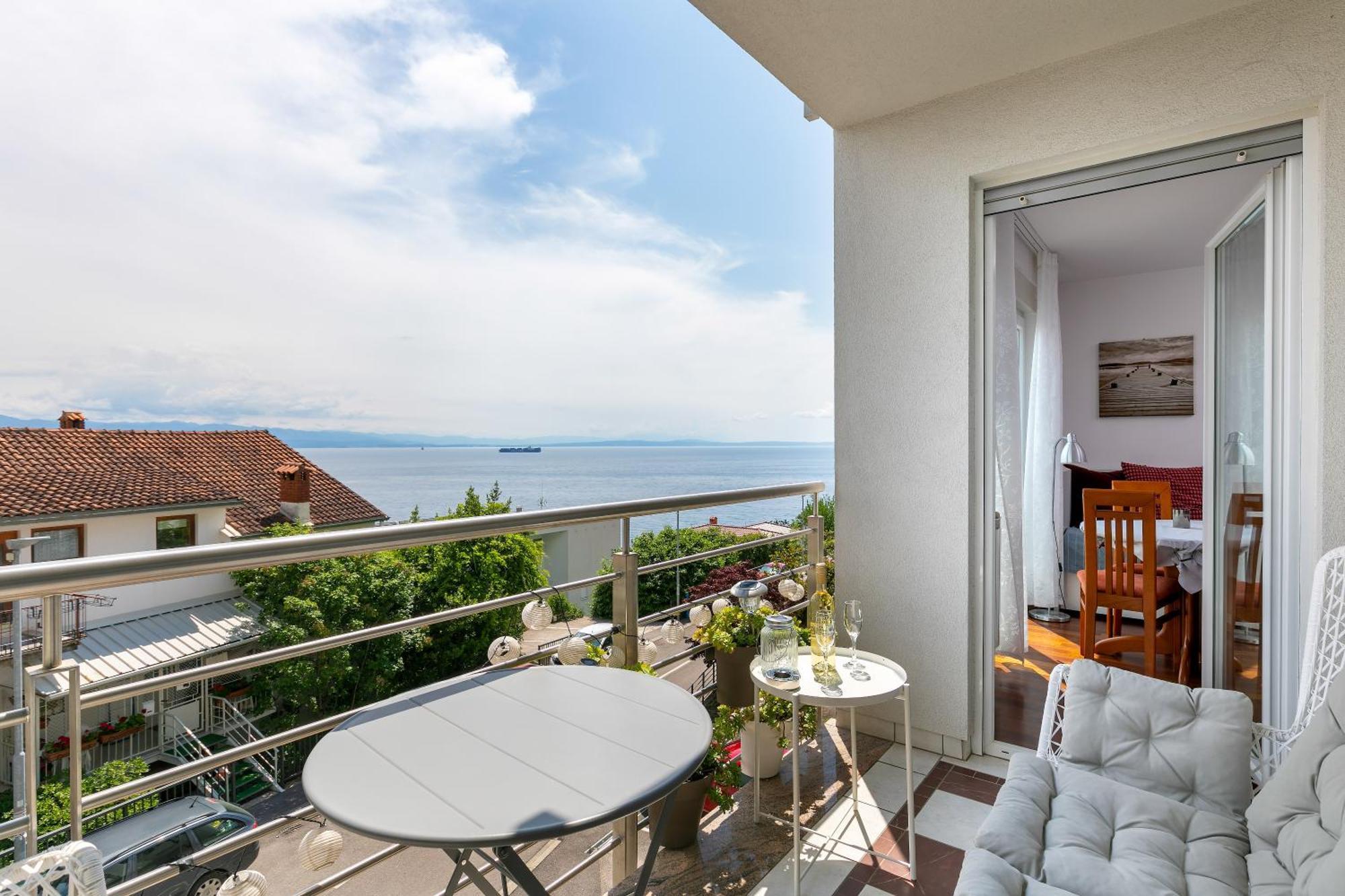 Old Lady Opatija Apartman Kültér fotó